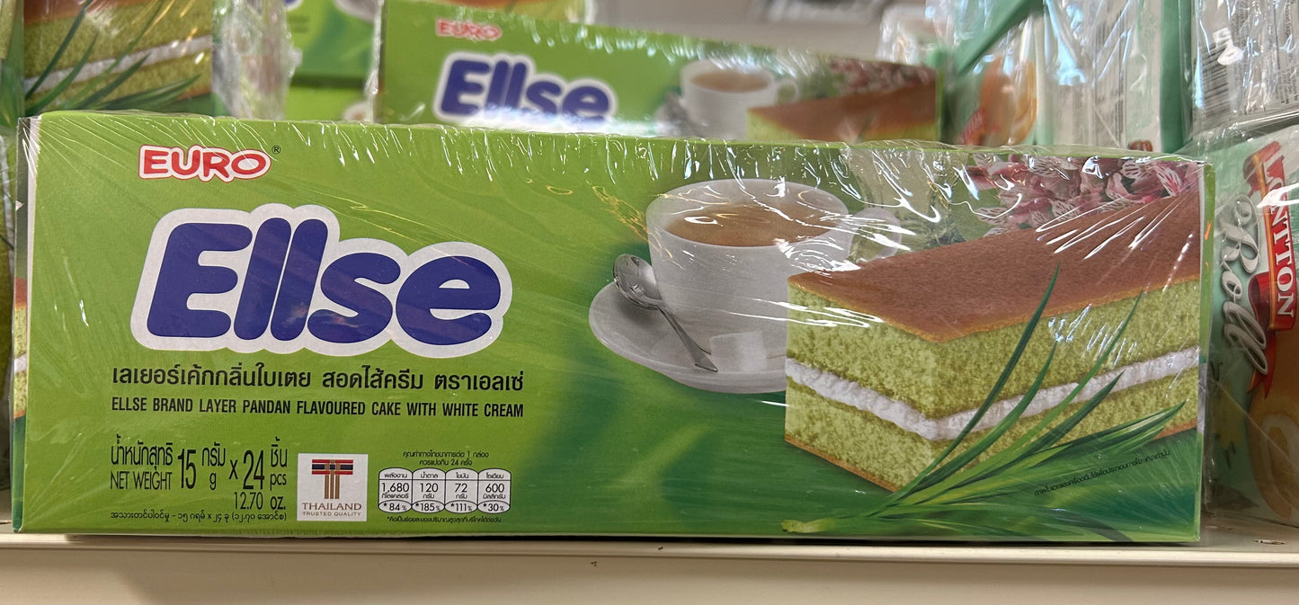 Ellse Pandan flavored with white cream